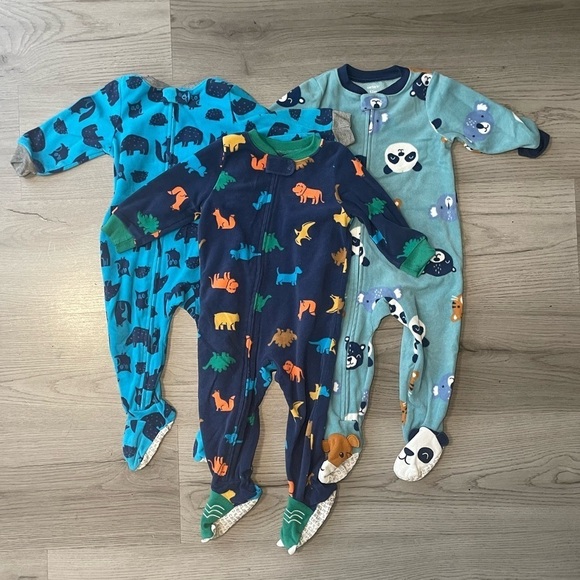 12 month Carter pajamas - Picture 5 of 5